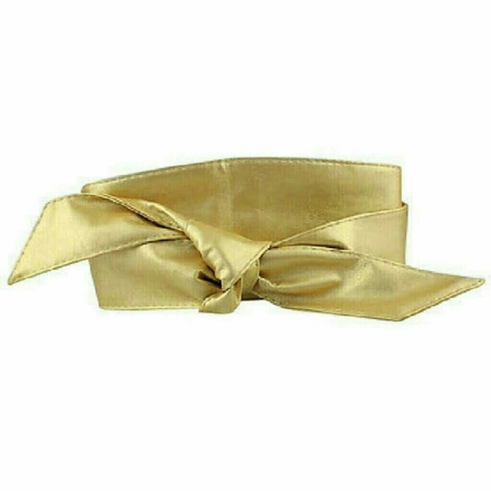 Gold wide faux leather gold obi belt.